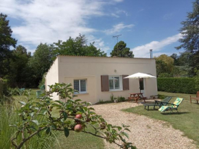 Dissay : maison en bordure de foret de Moulière